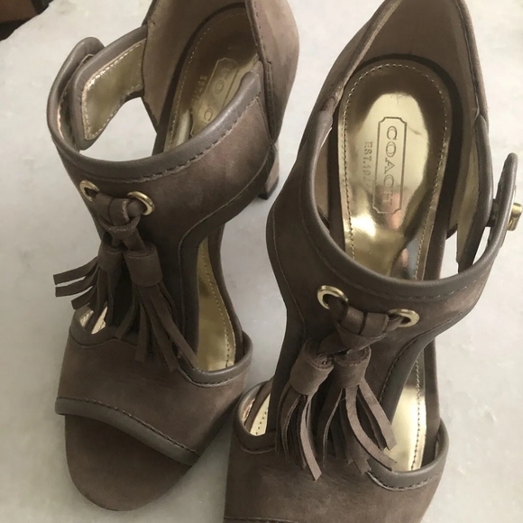 Authentic Coach Heals - Picture 5 of 6